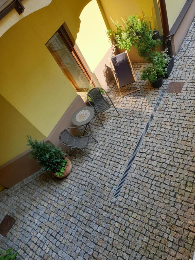 Apartament Pod Wawelem Cracóvia Exterior foto